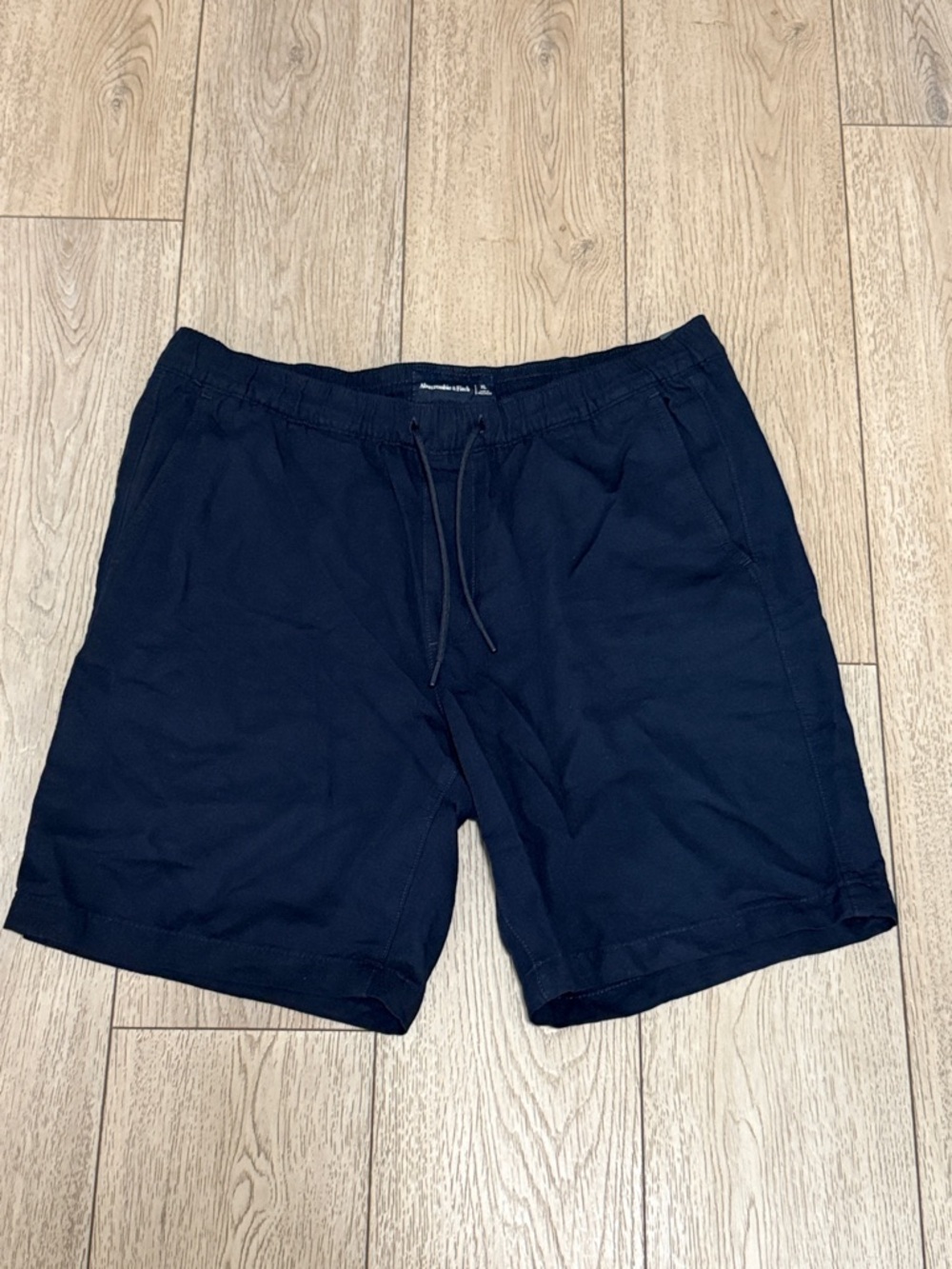 Ambercrombie and fitch men’s shorts